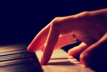 浙江队客场大胜，领跑东部赛区，冲击总冠军