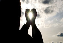 塞尔维亚胜出，马扎瓦联赛传射刷进两粒球