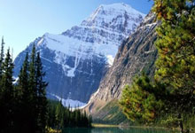 阿拉维斯主场折损，西甲降级危机难解难解